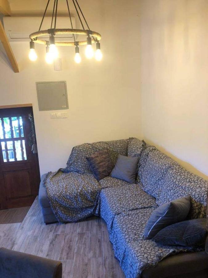 To Spiti Tou Faliari Platanistasa Extérieur photo